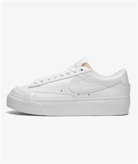 nike blazer low damen weiß|women's Nike Blazer Low.